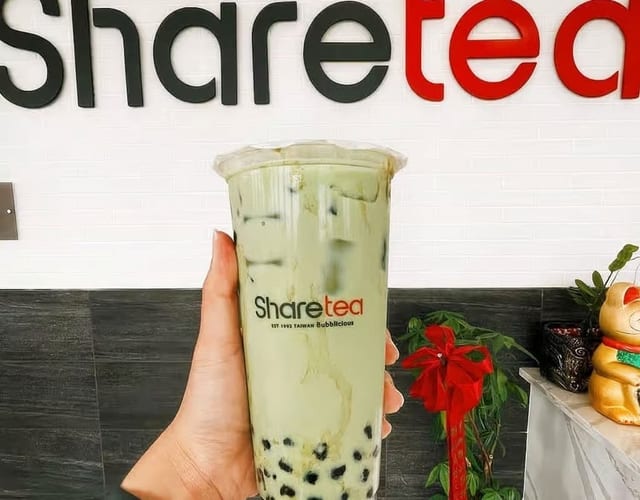Thai Green Pearl Milk Tea.